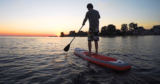 inflatable paddleboard